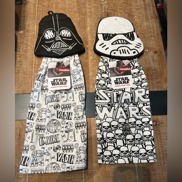 Disney Star Wars: Darth Vader & Storm Trooper Hanging Kitchen Towel (set of 2) - Picture 1 of 7